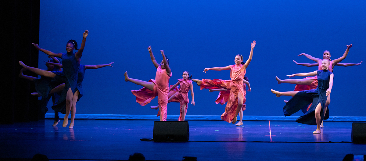 Kids Performing 